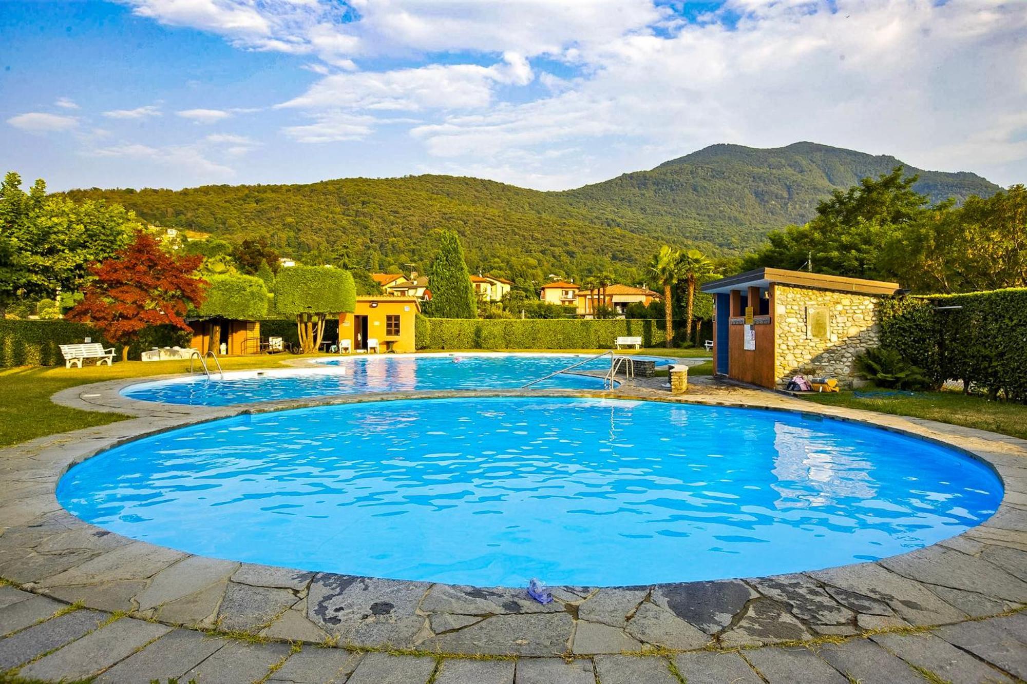 Parco Belmonte: Vista Fantastica Apartment Brezzo Luaran gambar