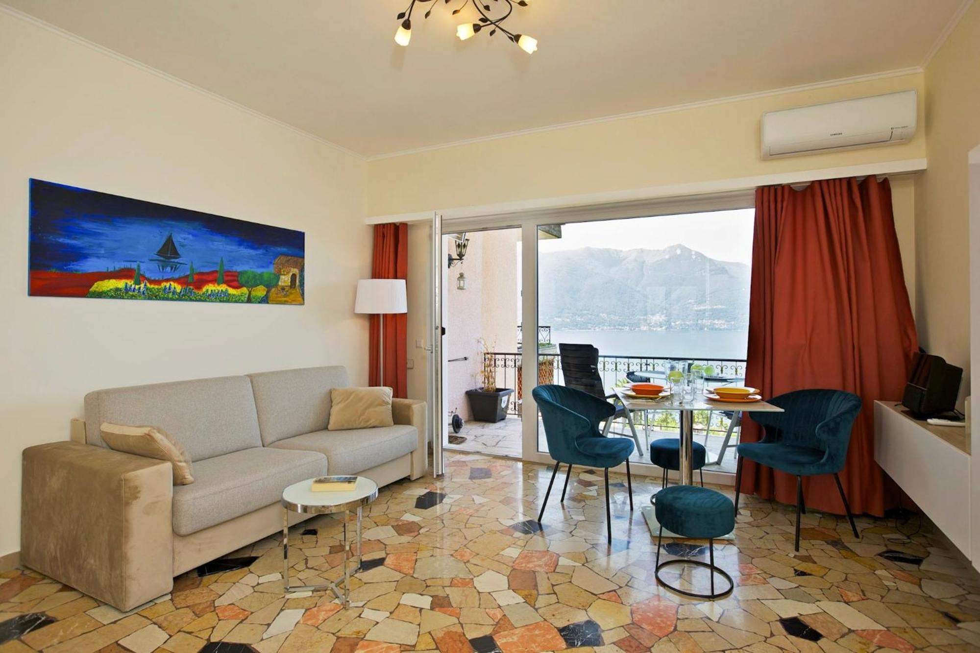 Parco Belmonte: Vista Fantastica Apartment Brezzo Luaran gambar