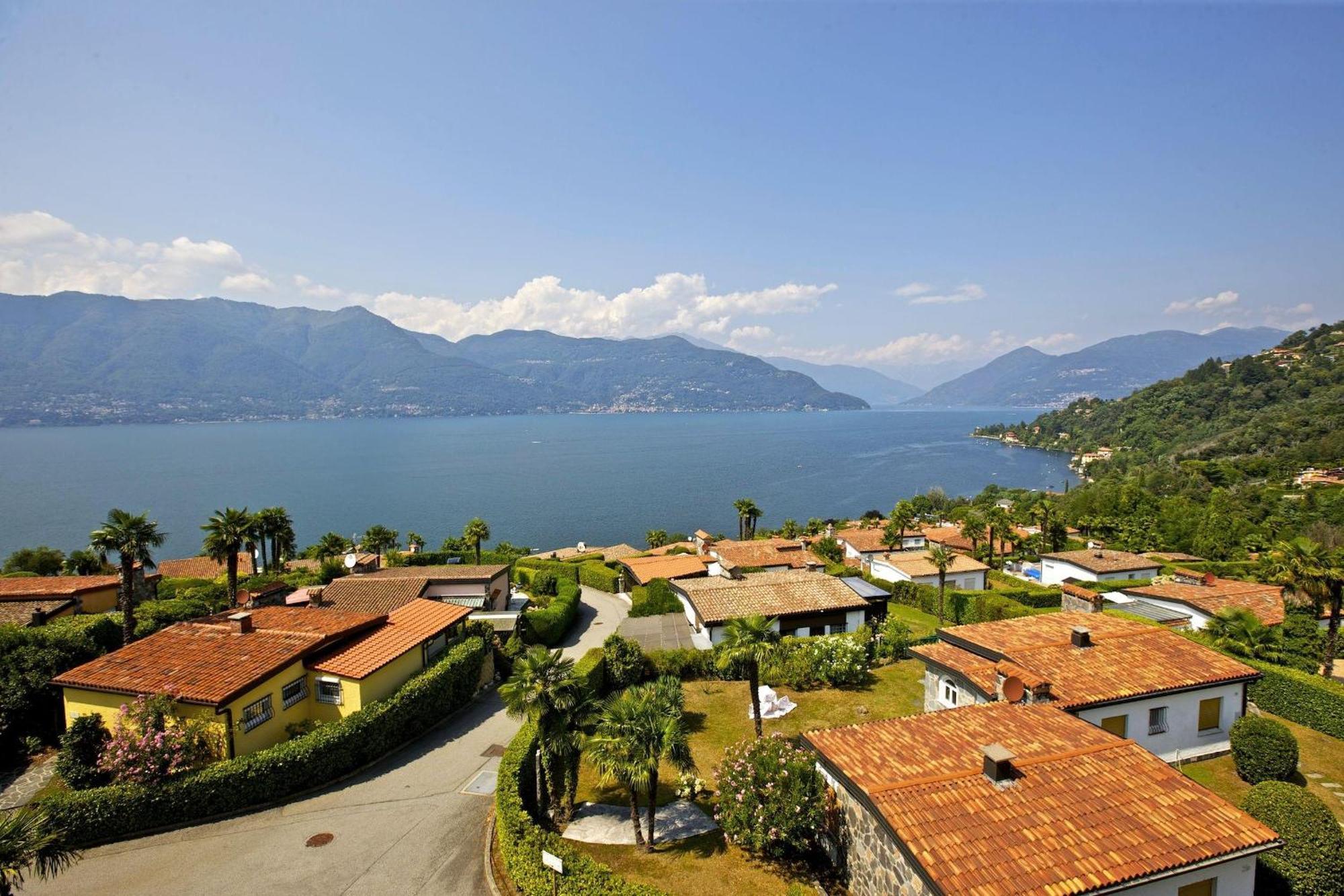 Parco Belmonte: Vista Fantastica Apartment Brezzo Luaran gambar